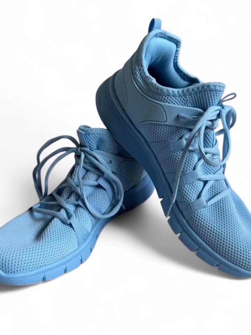 AOE Women Walking Shoes Sky Blue Lightweight Comfort Mesh Sneakers 12 NWOT Nurse